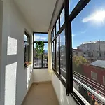 J & Nilson's In Center * Shkodër