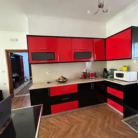 J & Nilson's In Center Апартаменты Шкодер