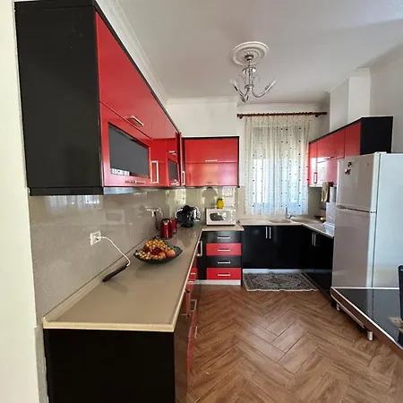 J & Nilson's In Center Апартаменты *